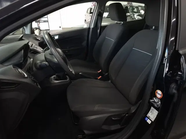 Ford Fiesta 1.0 Style 2015 Benzine 12
