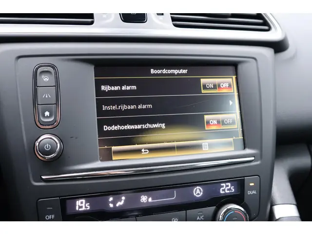 Renault Kadjar 1.2 TCe Bose 2017 Benzine 42