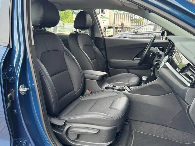 Kia Niro 1.6 GDI HYBRID DYNAMICLINE 2020 Hybride Benzine