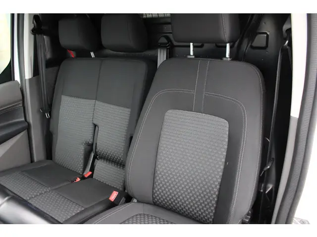 Ford Transit Connect 1.5 EcoBlue L2 Trend 2023 Diesel 10