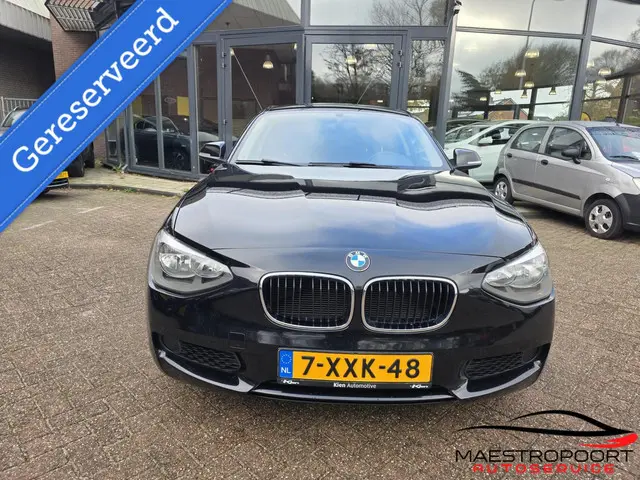 BMW 1 Serie 114i Business Sport Line 2013 Benzine 2