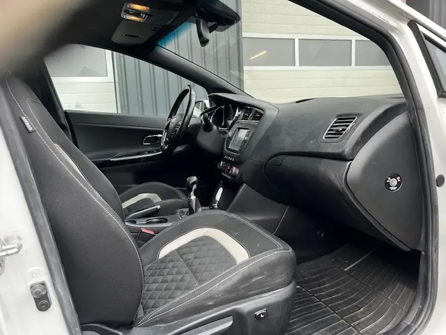 Kia cee'd Sportswagon 1.0 T-GDi GT-Line 2016 Benzine 18