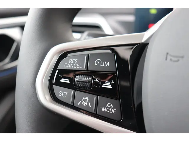 BMW i4 eDrive40 84 kWh 2025 Elektrisch 14