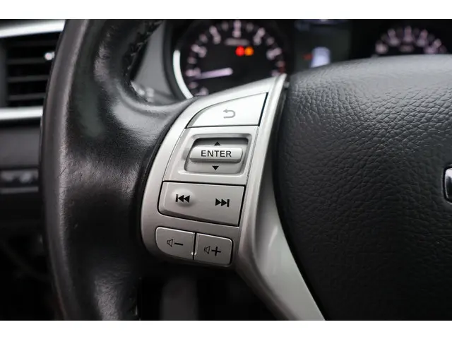 Nissan QASHQAI 1.2 Tekna 2016 Benzine 26