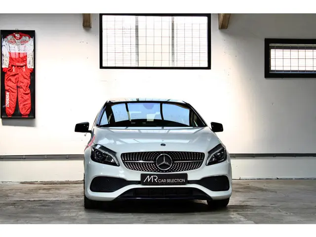 Mercedes-Benz A-Klasse 180 Sport Edition 2017 Benzine 3