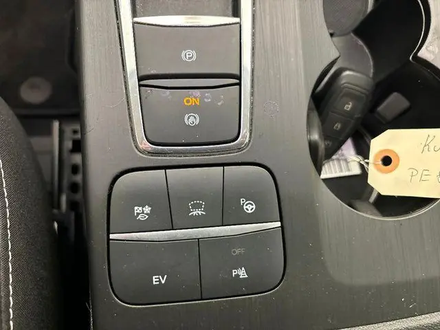 Ford Kuga 2.5 PHEV Titanium 2023 Hybride Benzine 20