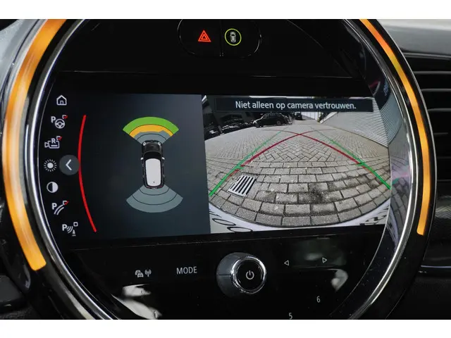 MINI Clubman Cooper 2022 Benzine 16