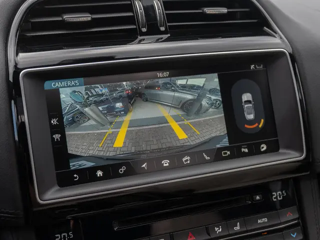 Jaguar F-PACE 3.0 S First Edition AWD 2016 Benzine 19