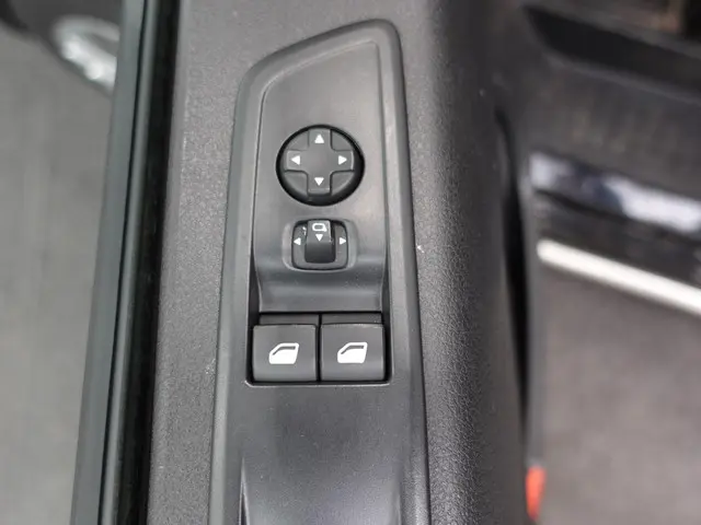 Peugeot Expert 2.0 BlueHDI 145PK L3 Automaat 2023 Diesel 8