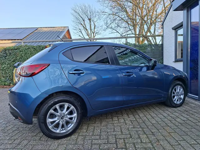 Mazda 2 1.5 Skyactiv-G SkyLease 2019 Benzine 4