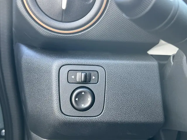 Dacia Spring Extreme 65 27 kWh 2025 Elektrisch 9