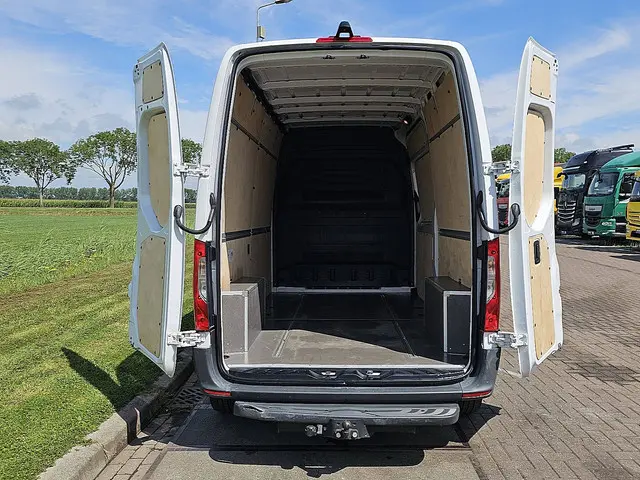 Mercedes-Benz Sprinter 314 2021 Diesel 12