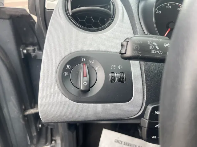 SEAT Ibiza 1.2 Style, 5x deuren, Carplay, Airco 2012 Benzine 14