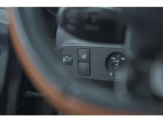 Citroën C3 PureTech 82 Shine 2017 Benzine 36