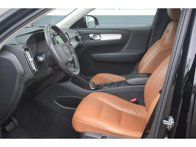 Volvo XC40 1.5 T3 Momentum Pro LEER/19" VELGEN 2019 Benzine 8