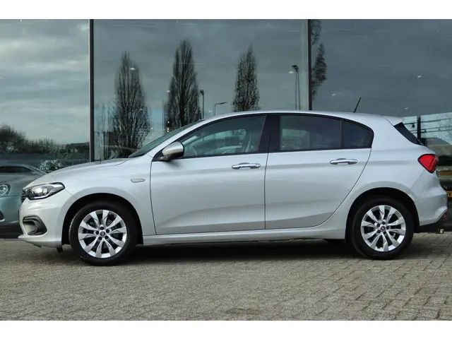 Fiat Tipo 1.4 T-JET 16V BUSINESS 2017 Benzine 11