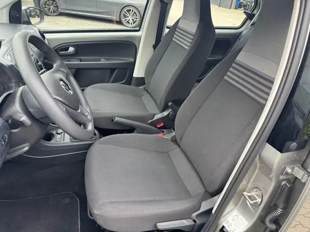 Volkswagen up! 1.0 2020 Benzine 14