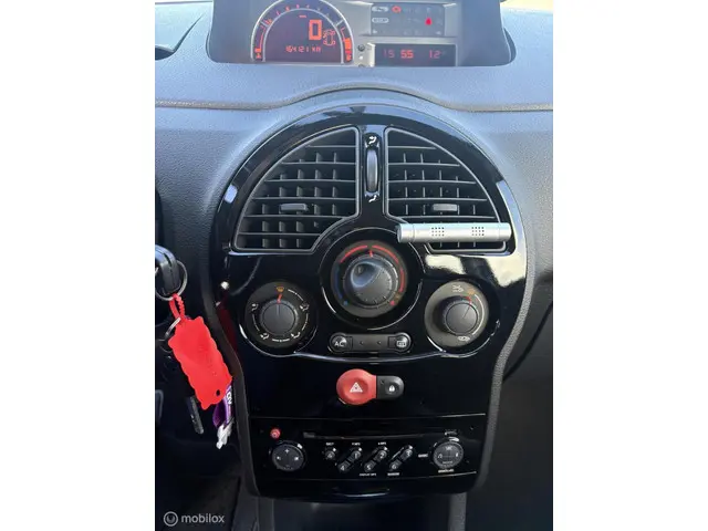 Renault Modus 1.2 TCE Night & Day 2012 Benzine 16