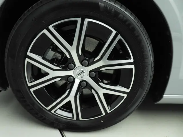 Volvo V60 2.0 B3 Essential Edition 2024 Benzine 39