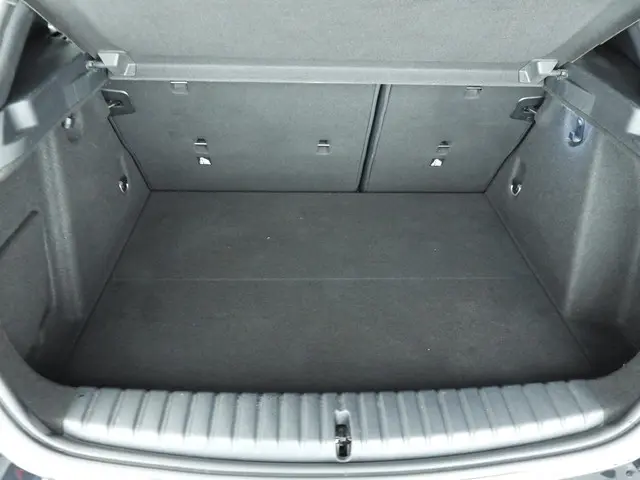 BMW 1 Serie 5-deurs 118i 2021 Benzine 9