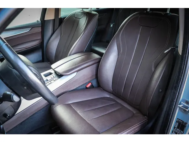 BMW X5 xDrive40e iPerformance 2017 Hybride Benzine 13