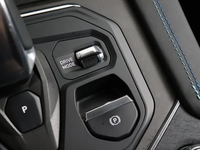 Lynk & Co 01 1.5 2023 Hybride Benzine 22