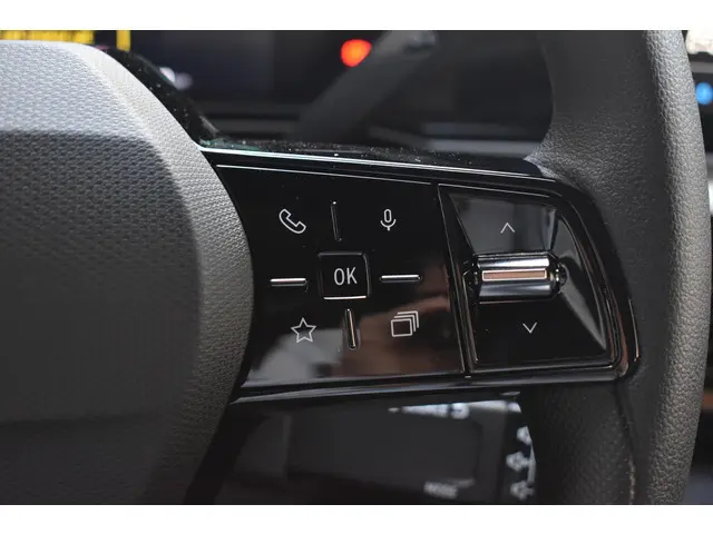 Renault 5 urban range Night & Day 40 kWh 2025 Elektrisch 22