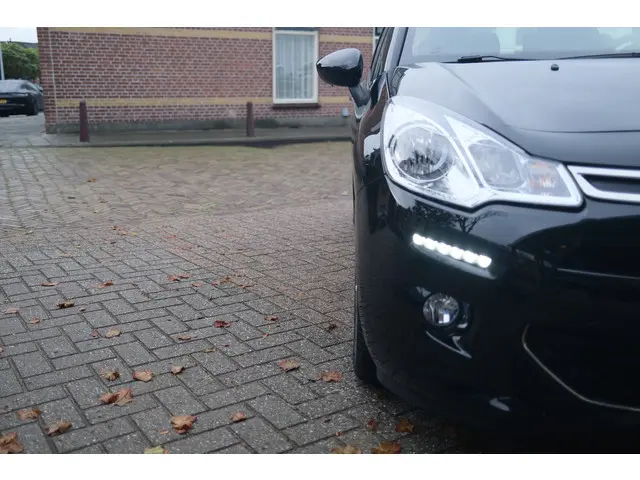 Citroën C3 PT 82 Selection 2016 Benzine 6