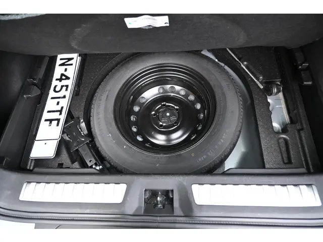 Renault Kadjar TCe 140 Intens 2021 Benzine 15