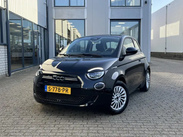 Fiat 500e 42 kWh 2023 Elektrisch 63