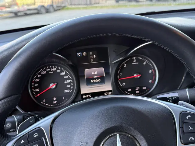 Mercedes-Benz GLC 350 d 4M 2018 Diesel 17