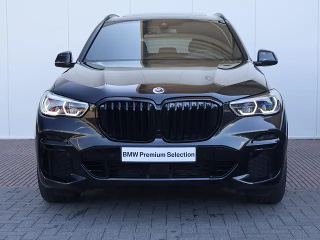 BMW X5 xDrive45e High Executive 2023 Hybride Benzine 2