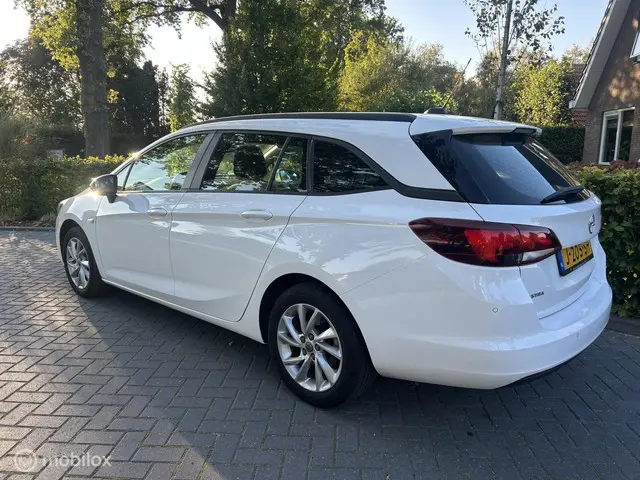 Opel Astra Sports Tourer 1.2 Blitz Elegance 2020 Benzine 4