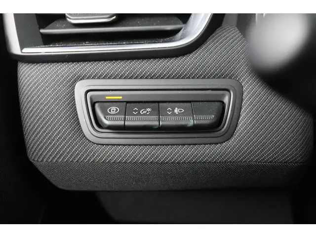 Renault Clio 1.0 TCe 90 GPF esprit Alpine 2024 Benzine 32