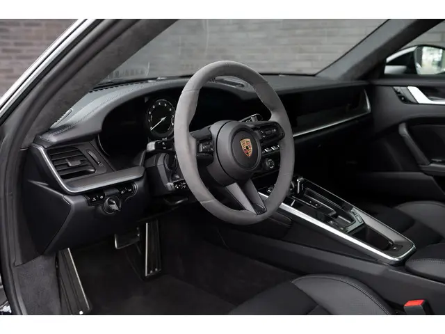 Porsche 911 3.0 Carrera S 2019 Benzine 3
