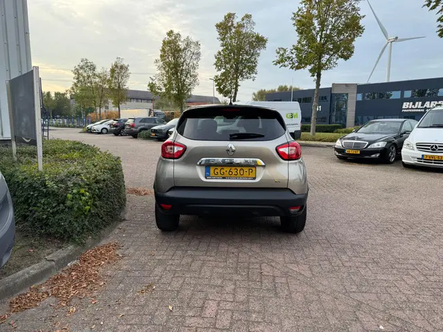 Renault Captur 0.9 TCe Dynamique 2015 Benzine 3