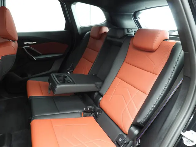 BMW X1 sDrive18i 2025 Benzine 8