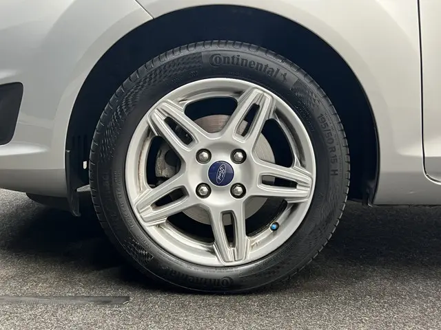 Ford Fiesta 1.0 Titanium 2014 Benzine 40