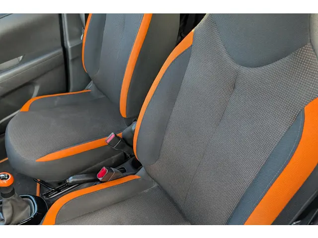 Toyota Aygo 1.0 VVT-i x-JBL 2021 Benzine 14