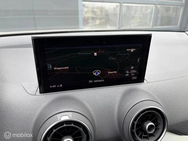Audi Q2 35 TFSI S Edition Automaat 2021 Benzine 14