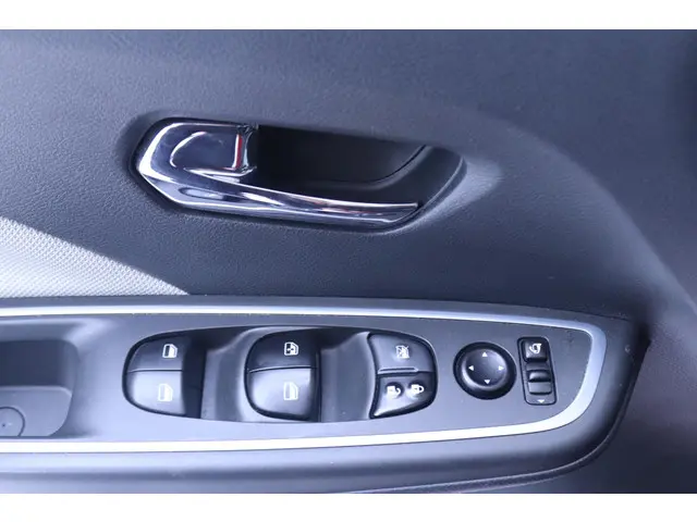 Nissan Micra 1.0 IG-T N-Connecta 2019 Benzine 19