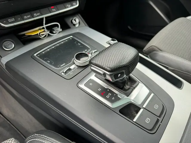 Audi Q5 2.0 TFSI quattro Sport S Line 2018 Benzine 20