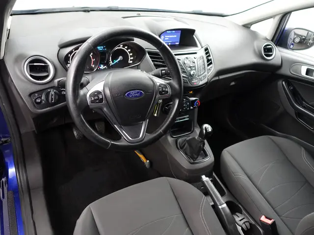 Ford Fiesta 1.0 Style Ultimate- 2016 Benzine 2