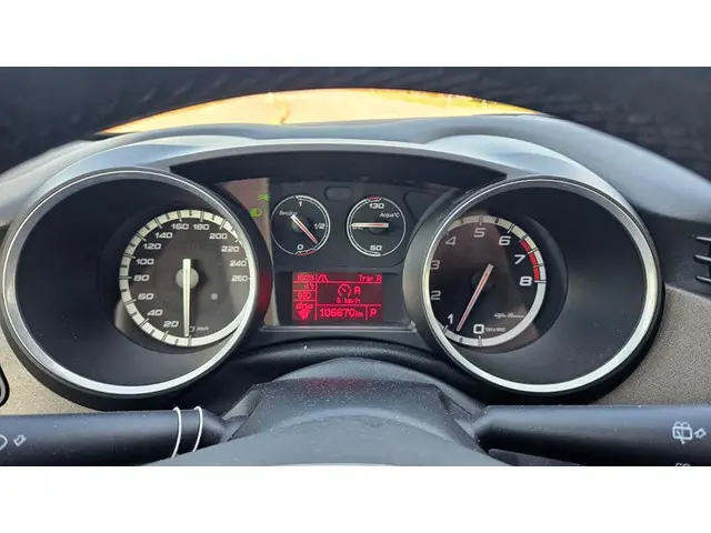 Alfa Romeo Giulietta AUTOMAAT NAP 2014 Benzine 12