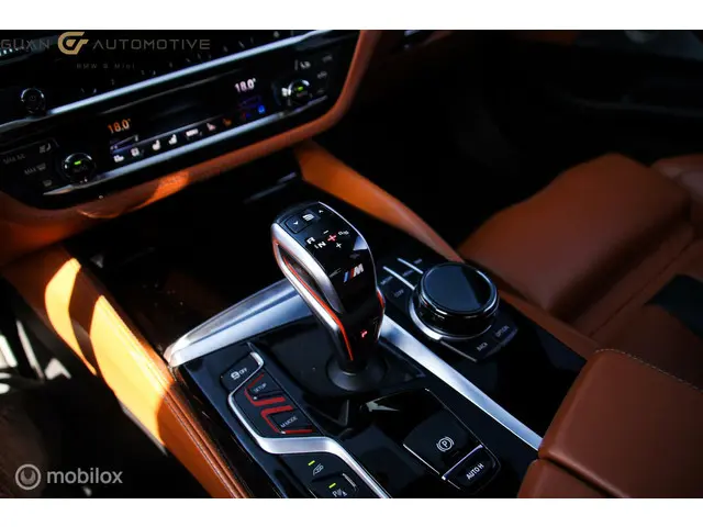 BMW M5 5-serie Competition 2020 Benzine 32