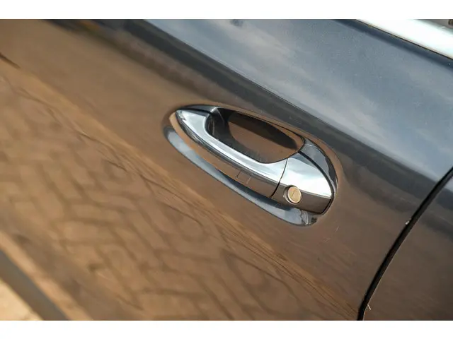 Mercedes-Benz M-Klasse 500 2013 Benzine 33