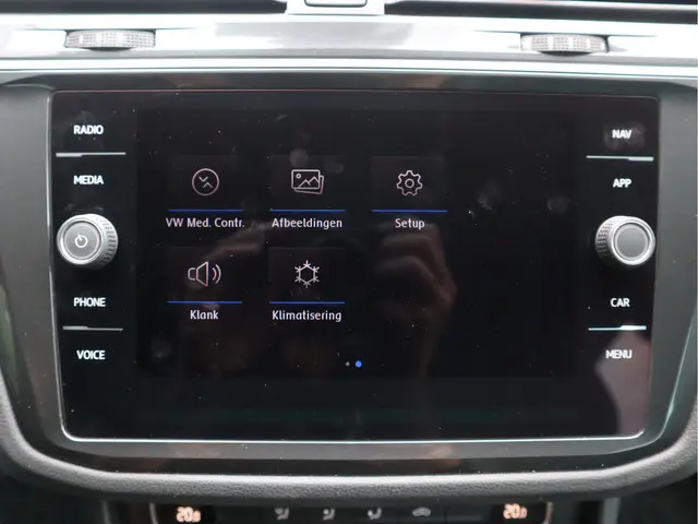 Volkswagen Tiguan 1.5 TSI Comfortline 2020 Benzine 39