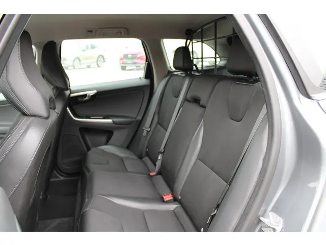 Volvo XC60 2.0 T5 FWD Nordic+ 2016 Benzine 21