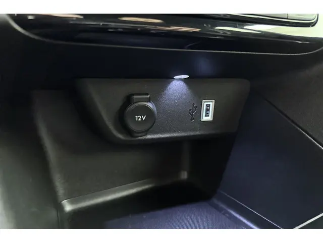 Opel Corsa 1.2 Turbo Hybrid GS 2024 Hybride Benzine 28