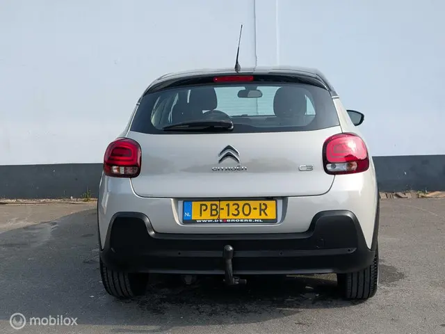 Citroën C3 1.2 PureTech S&S Shine 110PK! 2017 Benzine 4